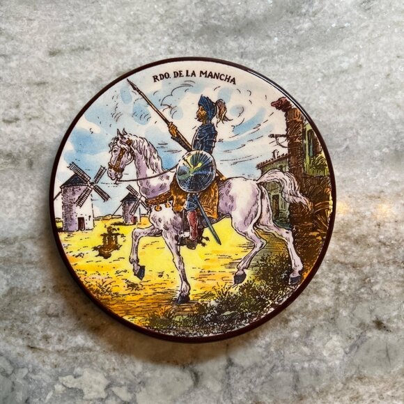 Don Quixote La Mancha Ceramic Decorative Plate 5” Hangable - Picture 2 of 9